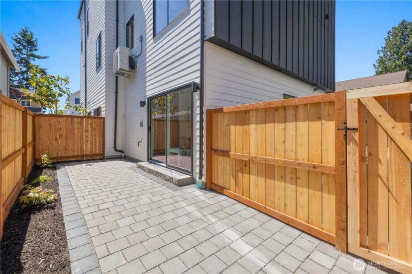 Property photo for 726 N 89th Street #b, Seattle photo 29