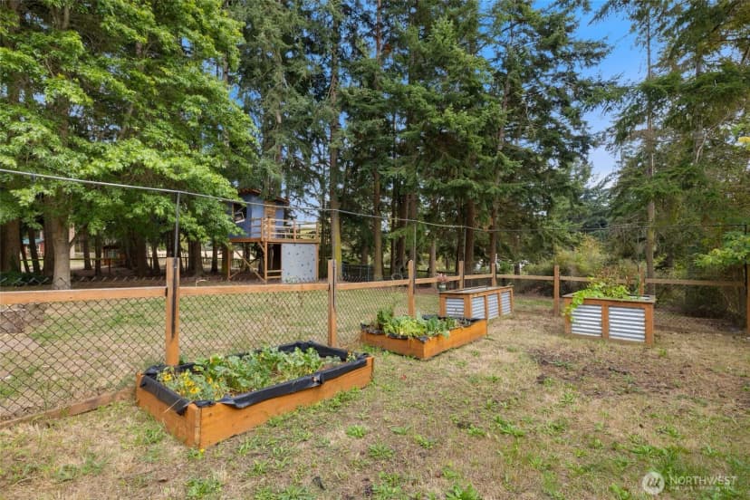Property photo for 1006 Ne Pennington Loop, Coupeville photo 27