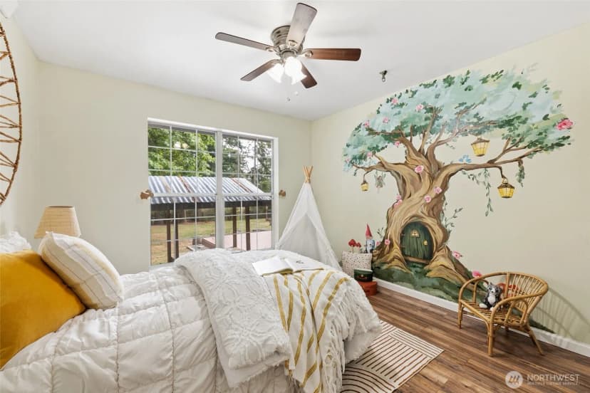 Property photo for 1006 Ne Pennington Loop, Coupeville photo 18