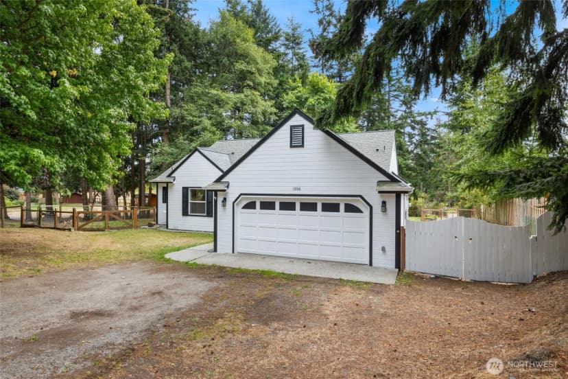 Property photo for 1006 Ne Pennington Loop, Coupeville photo 32