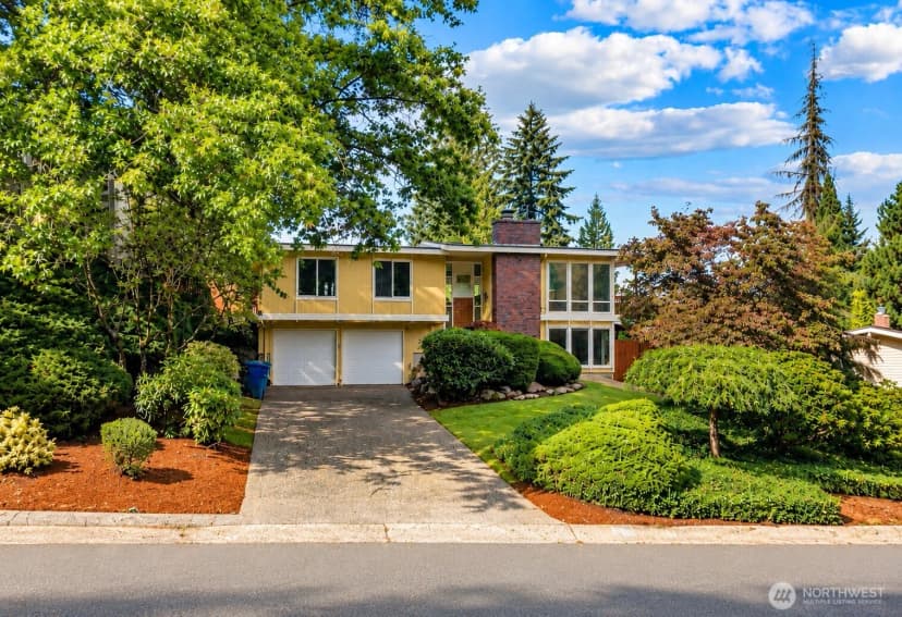 Property photo for 14512 Se 45th Place, Bellevue