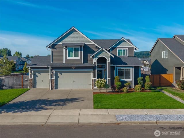 Property photo for 415 Buell Street Sw, Orting