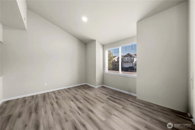 Property photo for 415 Buell Street Sw, Orting photo 13