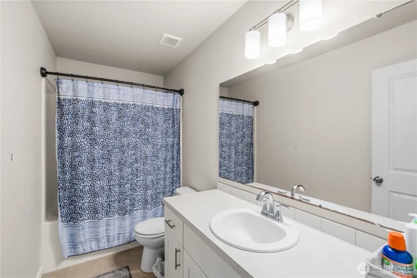 Property photo for 415 Buell Street Sw, Orting photo 34