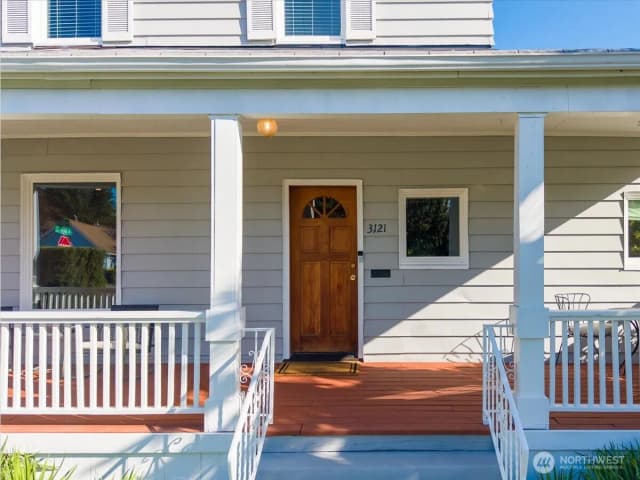 Property photo for 3121 N 8th Street, Tacoma photo 4