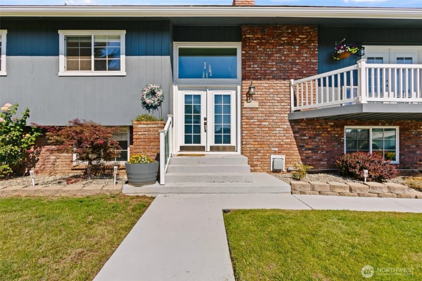 Property photo for 1204 N Vista Road, Ellensburg photo 3