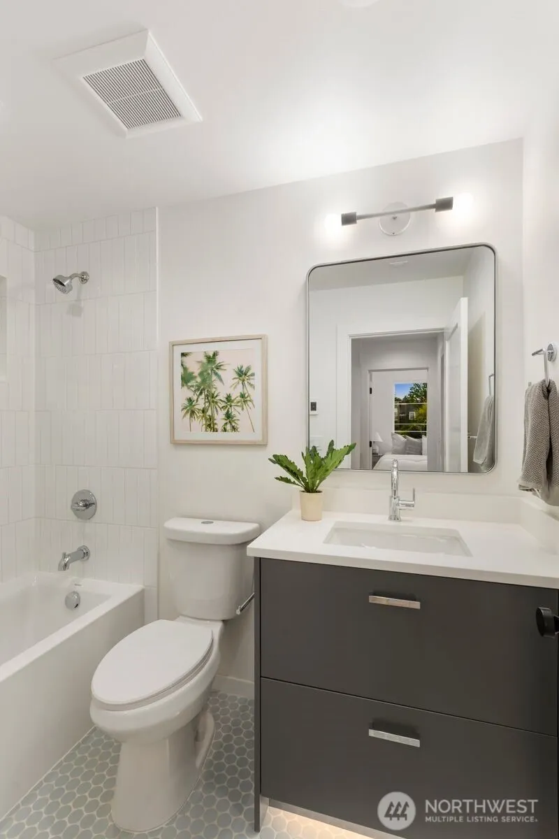 Property photo for 3938 S Angeline Street, Seattle photo 16