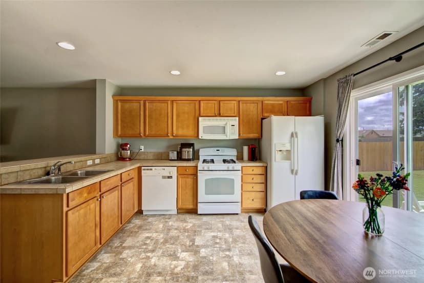 Property photo for 7230 286th Place Nw, Stanwood photo 14
