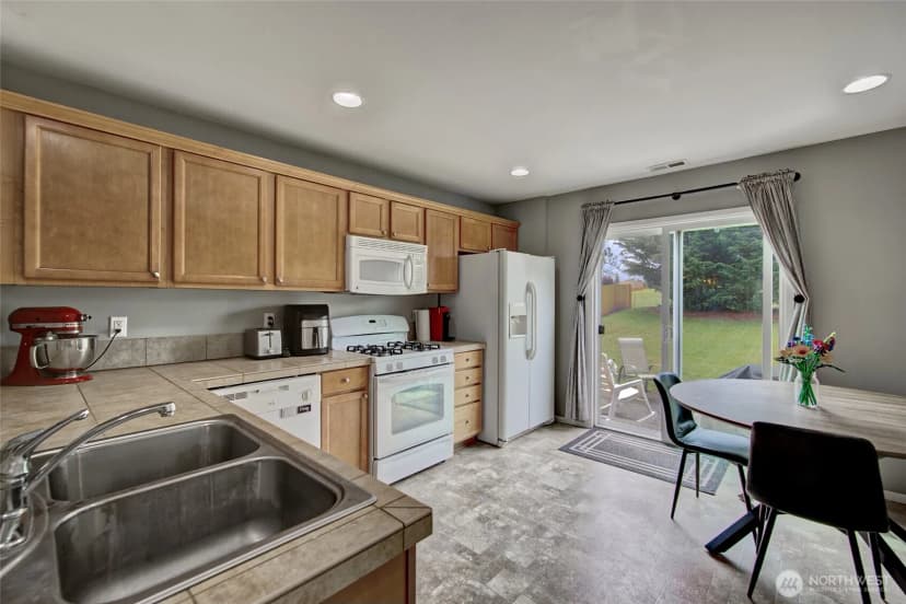 Property photo for 7230 286th Place Nw, Stanwood photo 13