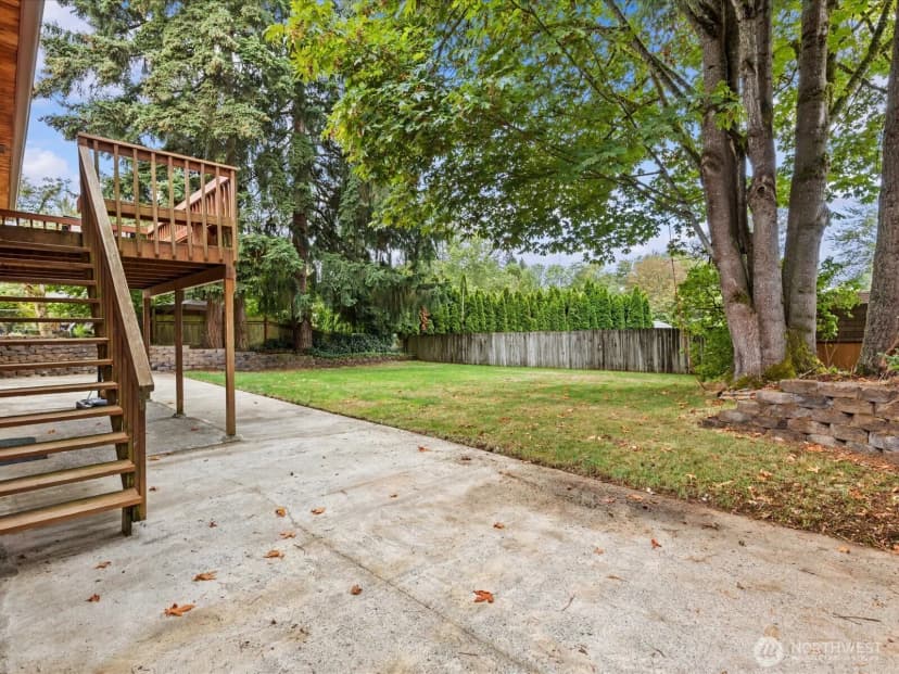 Property photo for 20631 120th Avenue Se, Kent photo 12