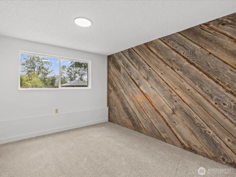 Property photo for 20631 120th Avenue Se, Kent photo 9