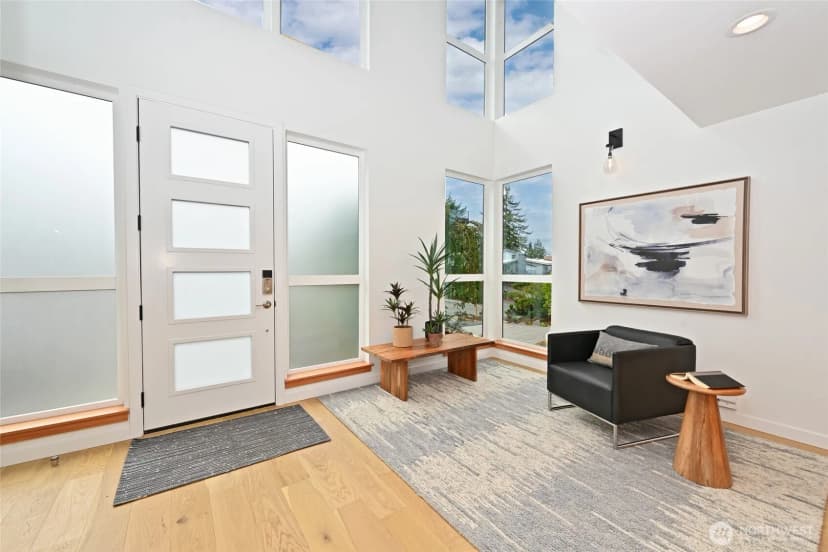 Property photo for 2410 Nw Neptune Place, Seattle photo 23