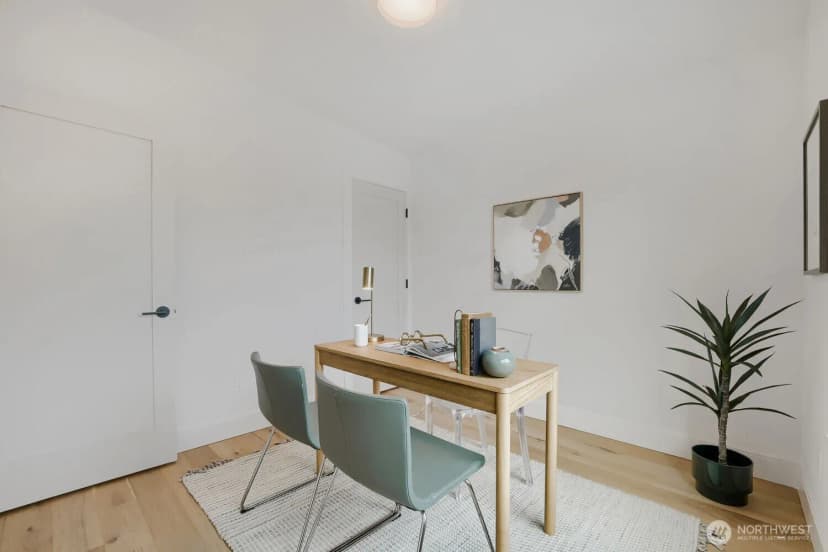 Property photo for 5042 35th Avenue Ne, Seattle photo 18