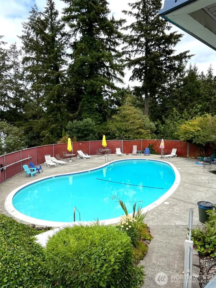 Property photo for 924 Shorewood Drive #e56, Bremerton photo 12
