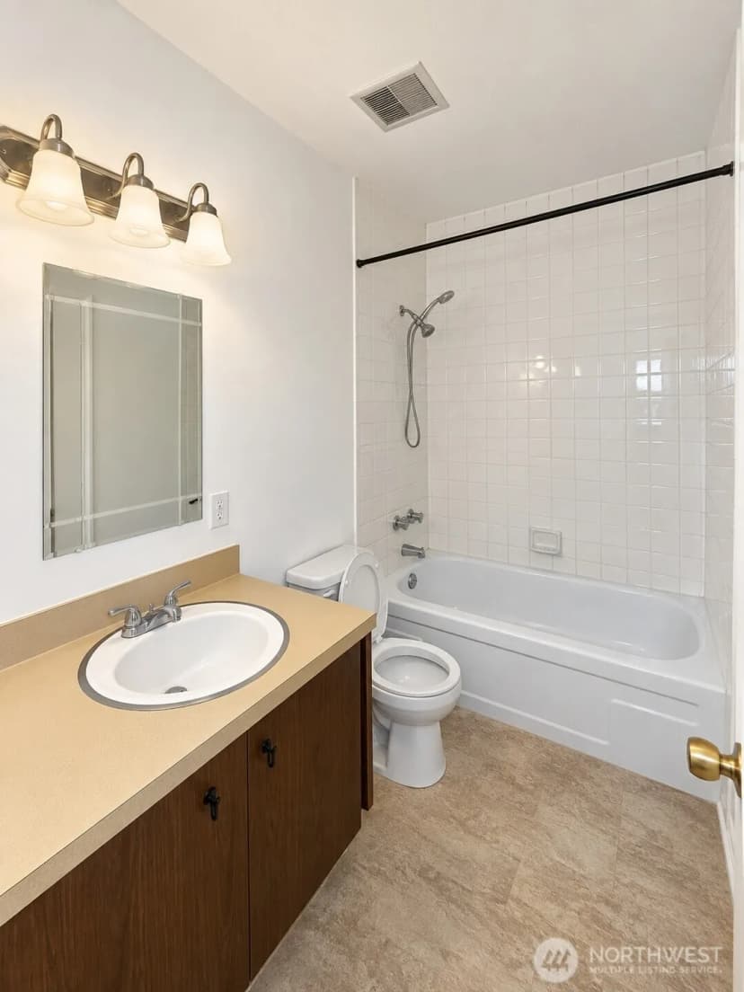 Property photo for 924 Shorewood Drive #e56, Bremerton photo 6