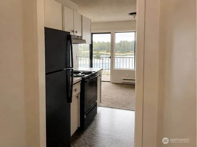 Property photo for 924 Shorewood Drive #e56, Bremerton photo 3