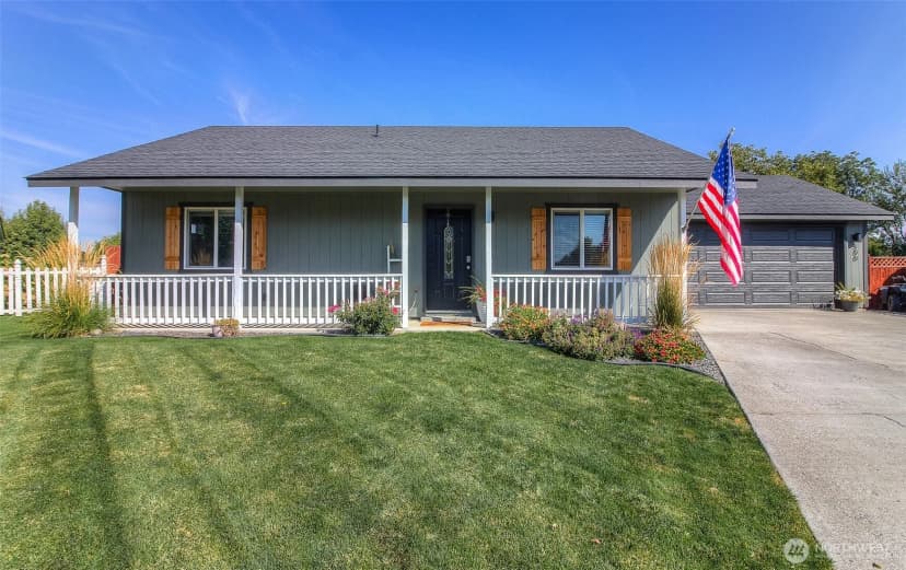 Property photo for 500 S Perry Court, Kennewick