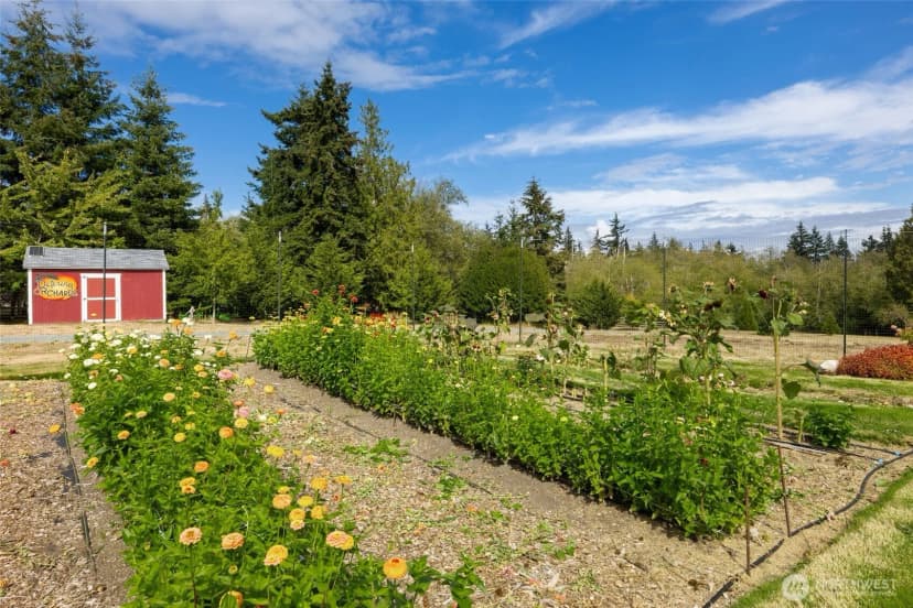 Property photo for 5196 Foxglove Lane, Langley photo 11