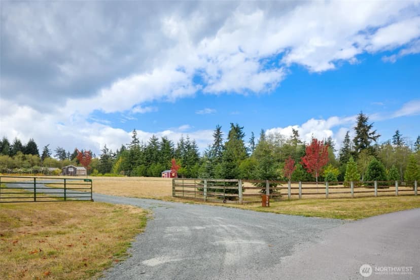 Property photo for 5196 Foxglove Lane, Langley