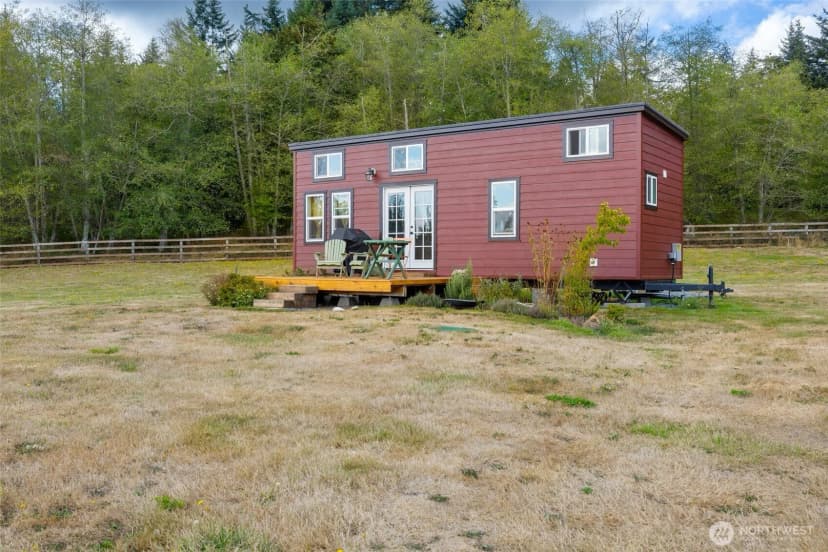 Property photo for 5196 Foxglove Lane, Langley photo 15