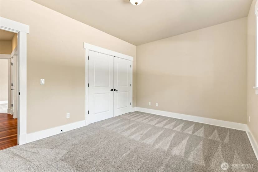 Property photo for 2000 Seaton Court Se, Olympia photo 22