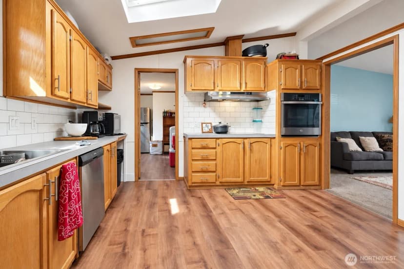Property photo for 720 190th Street E, Spanaway photo 6