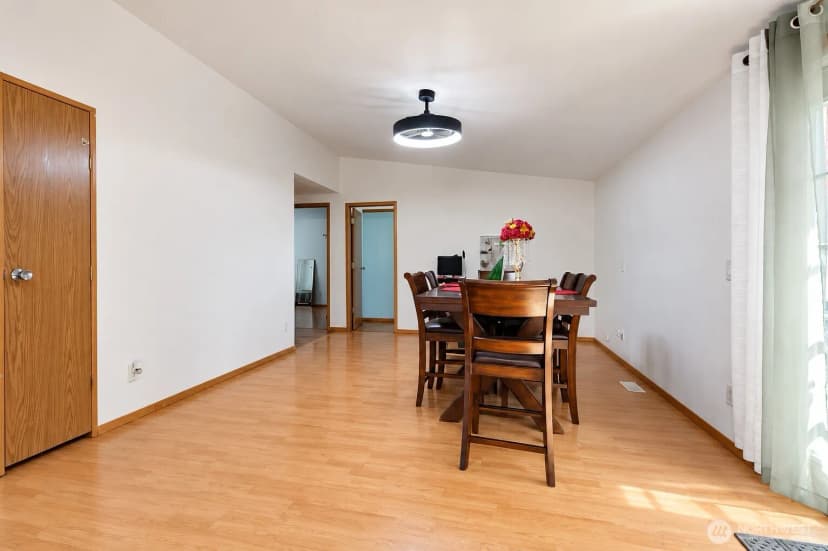 Property photo for 720 190th Street E, Spanaway photo 10