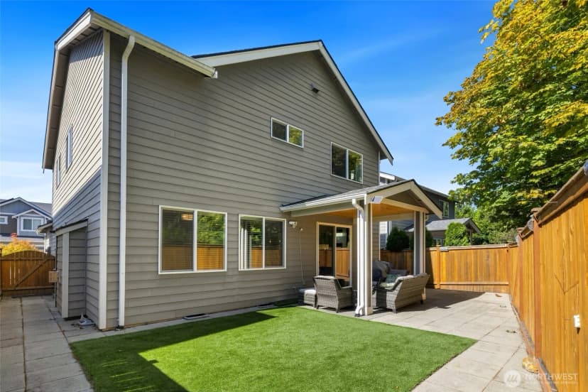 Property photo for 14709 41st Avenue Se, Bothell photo 20