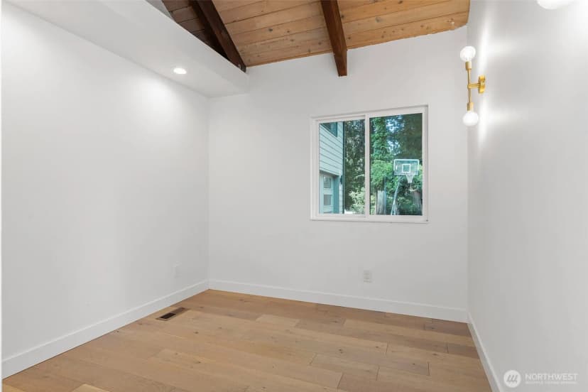 Property photo for 16455 Agate Point Road Ne, Bainbridge Island photo 20