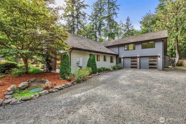 Property photo for 16455 Agate Point Road Ne, Bainbridge Island photo 2