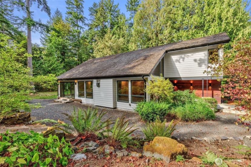 Property photo for 16455 Agate Point Road Ne, Bainbridge Island photo 3