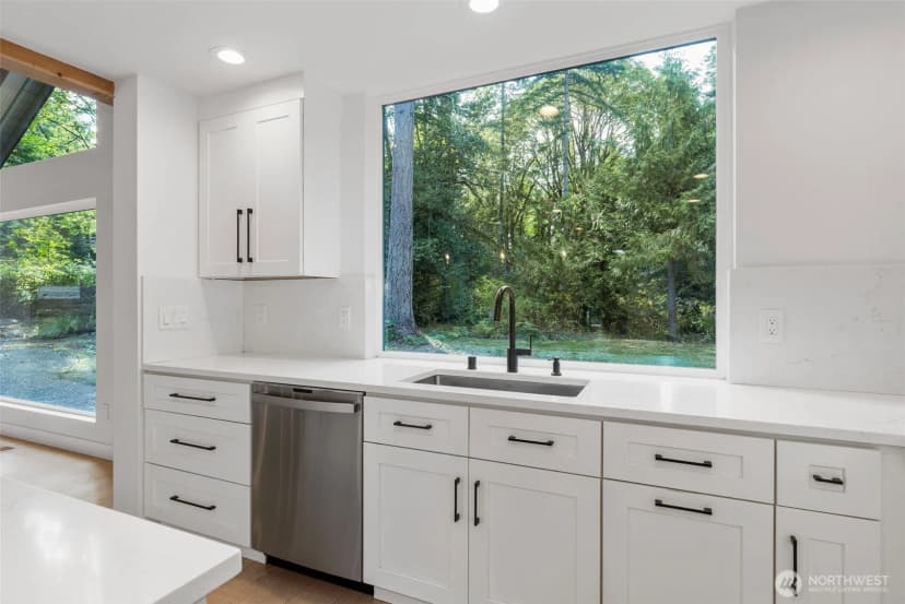 Property photo for 16455 Agate Point Road Ne, Bainbridge Island photo 9