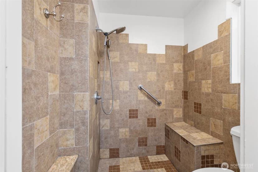 Property photo for 16455 Agate Point Road Ne, Bainbridge Island photo 18