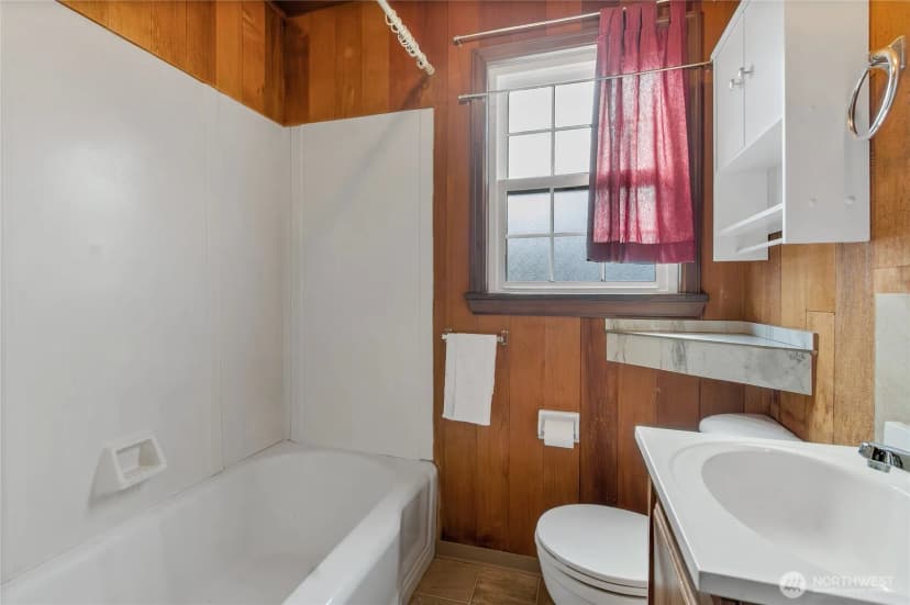 Property photo for 510 S 58th Street, Tacoma photo 13