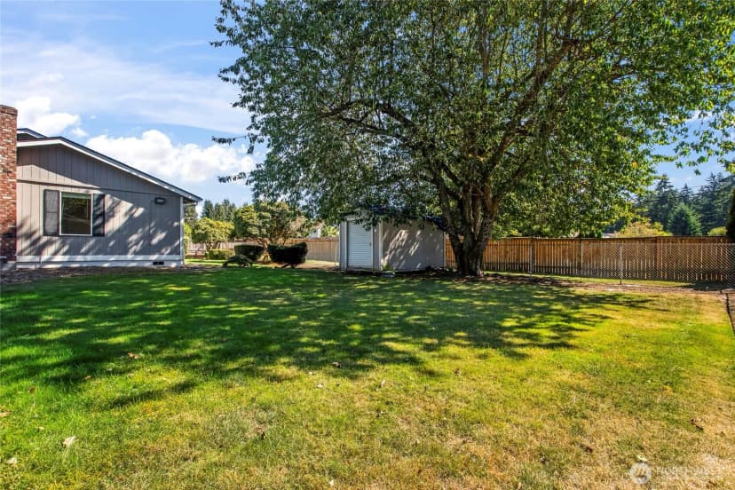 Property photo for 10116 100th Street Ct Sw, Lakewood photo 18