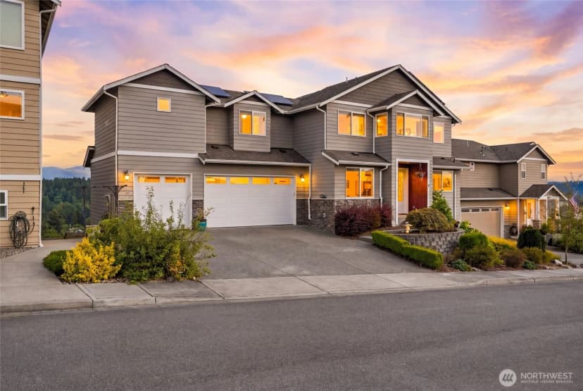 Property photo for 10908 177th Avenue Ct E, Bonney Lake