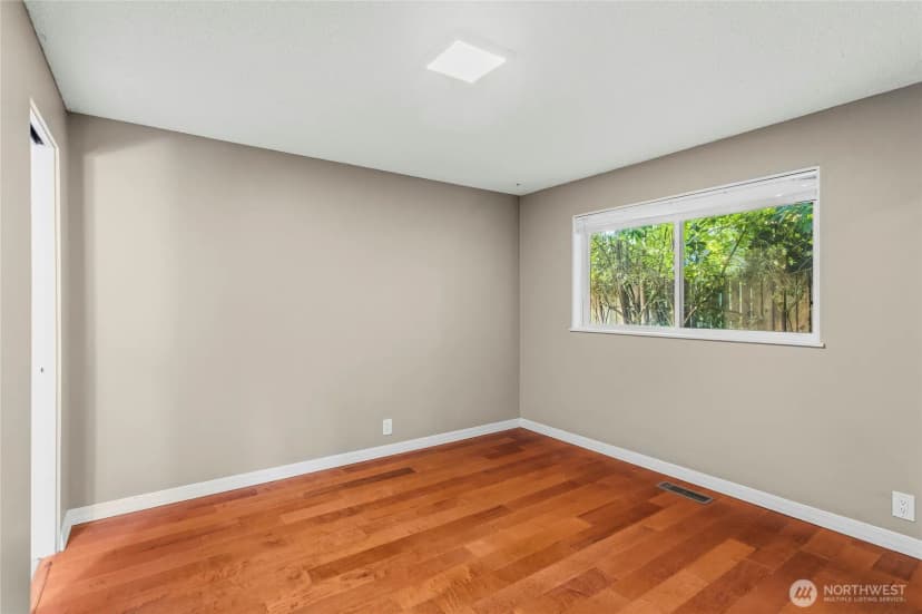 Property photo for 7211 44th Street W, University Place photo 18