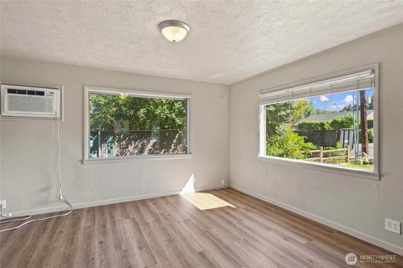 Property photo for 64 N James Avenue, East Wenatchee photo 6