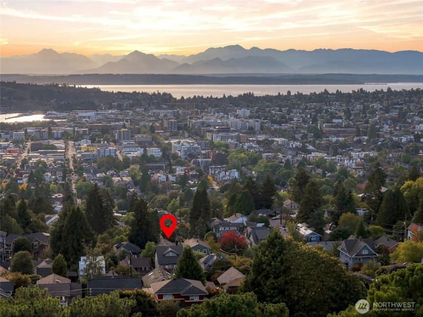 Property photo for 5128 Palatine Avenue N, Seattle photo 34