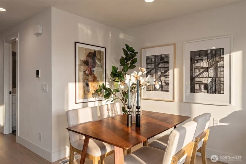 Property photo for 5128 Palatine Avenue N, Seattle photo 15