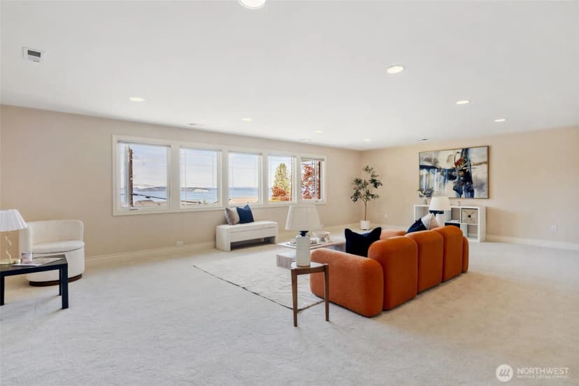 Property photo for 1447 Scurlock Lane, Mukilteo photo 8