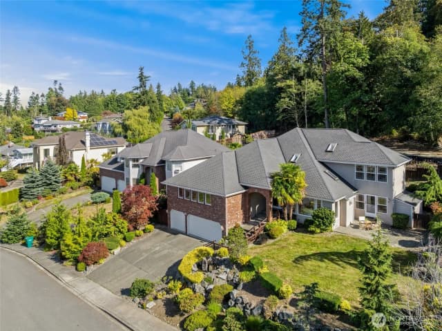 Property photo for 1447 Scurlock Lane, Mukilteo photo 5