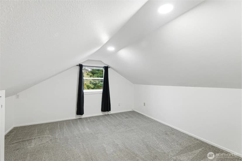 Property photo for 1750 S Anderson Street #1, Tacoma photo 18