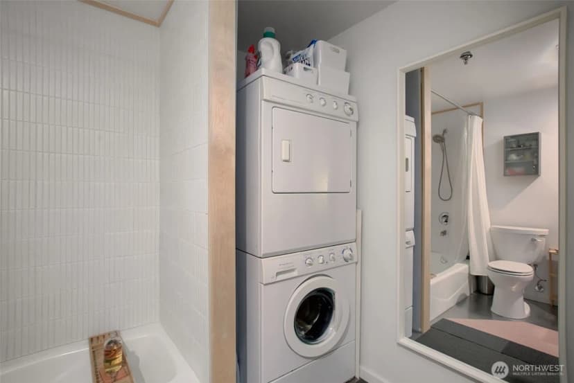 Property photo for 66 Bell Street #4, Seattle photo 17