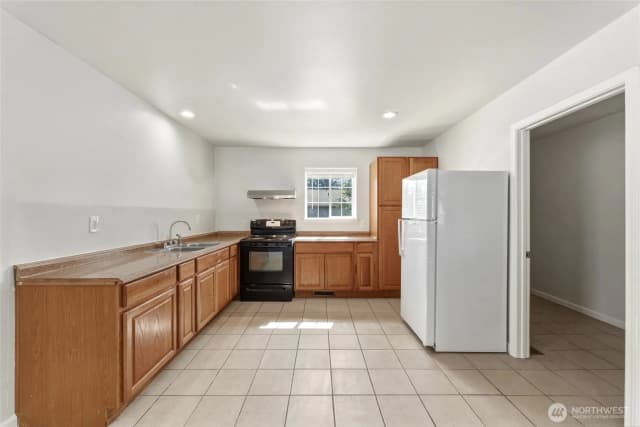 Property photo for 424 S 7th Avenue, Walla Walla photo 2