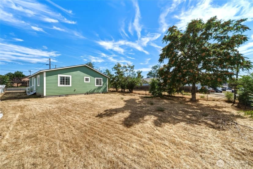 Property photo for 424 S 7th Avenue, Walla Walla photo 20