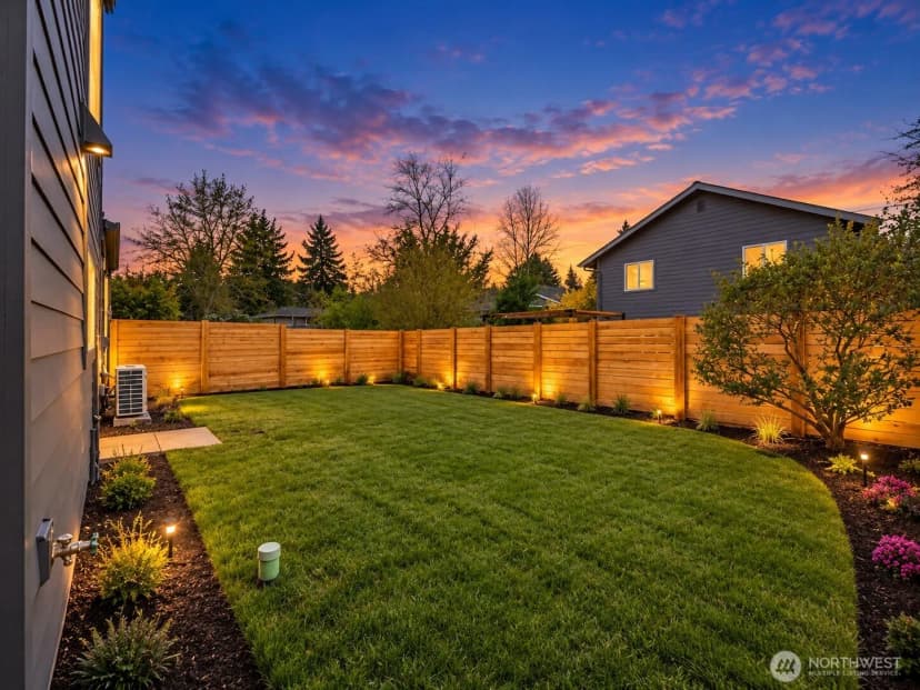 Property photo for 3215 22nd Avenue S, Seattle photo 16