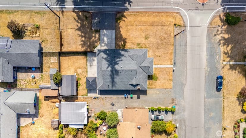 Property photo for 4625 92nd Street Ne, Marysville photo 34