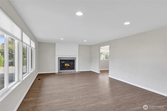 Property photo for 4625 92nd Street Ne, Marysville photo 5