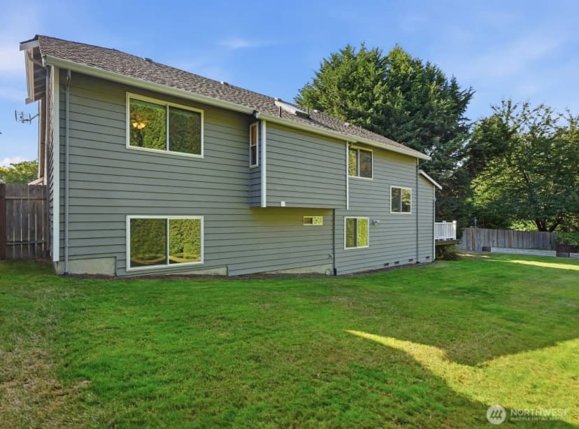 Property photo for 2223 235th Place Se, Bothell photo 22